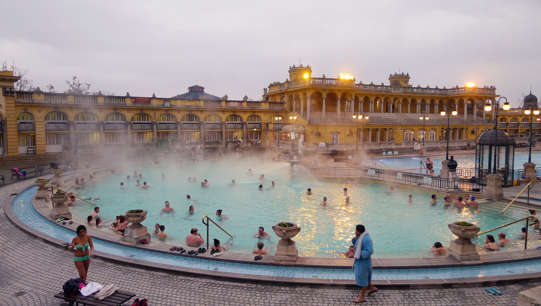 Quand il pleut à Budapest - Le Bains